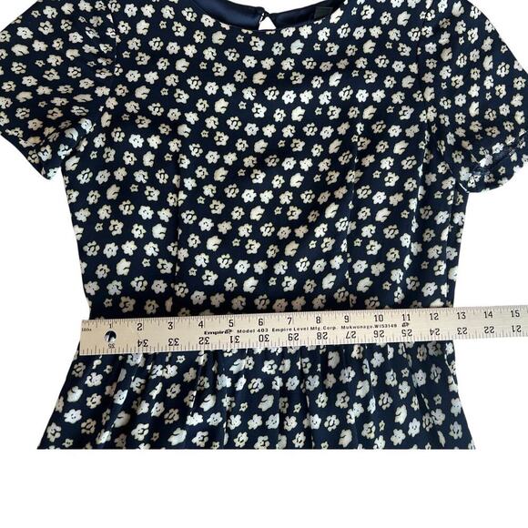 J Crew Size 0 Floral Navy Blue Tiered Dress, Style A1380, Short Sleeve, Midi - Picture 3 of 8
